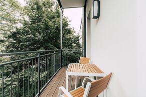 Luga Homes – Stadthaus