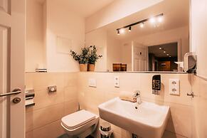 Luga Homes – Stadthaus