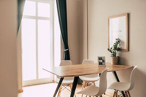 Luga Homes – Stadthaus