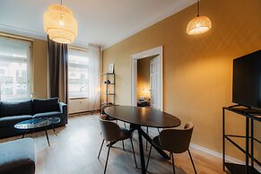 Luga Homes – Stadthaus