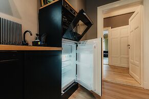 Luga Homes – Stadthaus