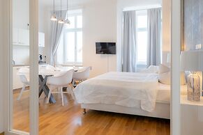 Luga Homes – Stadthaus