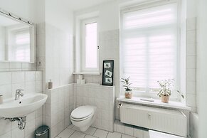 Luga Homes – Stadthaus