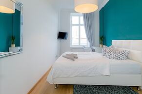 Luga Homes – Stadthaus