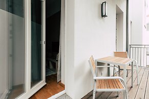 Luga Homes – Stadthaus