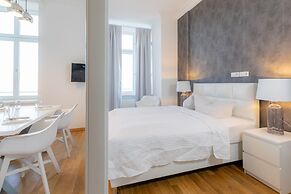 Luga Homes – Stadthaus