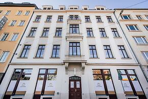 Luga Homes – Stadthaus