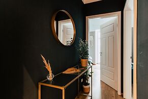 Luga Homes – Stadthaus