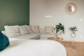 Luga Homes – Stadthaus