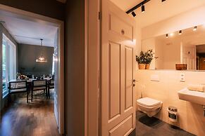 Luga Homes – Stadthaus