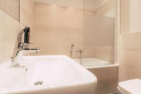 Luga Homes – Stadthaus