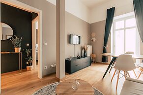 Luga Homes – Stadthaus