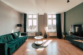 Luga Homes – Stadthaus