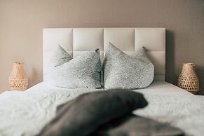 Luga Homes – Stadthaus