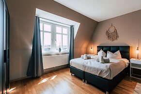 Luga Homes – Stadthaus