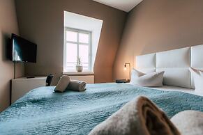 Luga Homes – Stadthaus