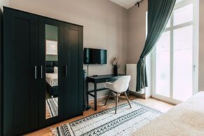 Luga Homes – Stadthaus