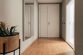 Luga Homes – Stadthaus