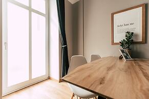 Luga Homes – Stadthaus