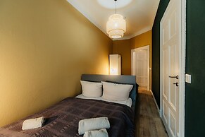 Luga Homes – Stadthaus