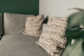 Luga Homes – Stadthaus