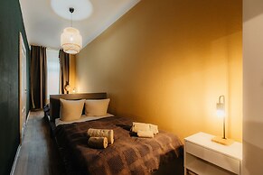 Luga Homes – Stadthaus