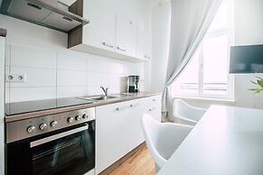 Luga Homes – Stadthaus