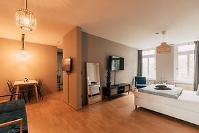 Luga Homes – Stadthaus