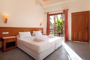 Aquarius Beach Hotel