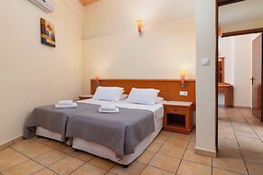 Aquarius Beach Hotel