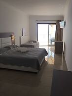 Aquarius Beach Hotel