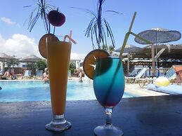 Aquarius Beach Hotel