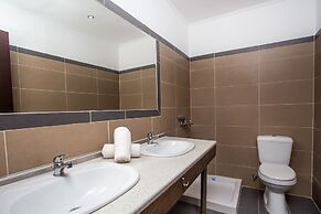 Aquarius Beach Hotel