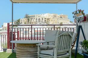 Naxos Center Houses