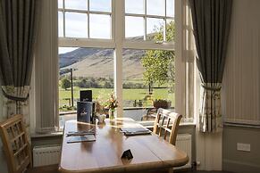 Glen Clova Hotel and Lodges