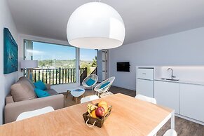 Apartamentos Playa de Canutells