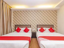 OYO 1214 Oro Hotel