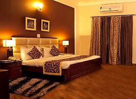 Monal Resort