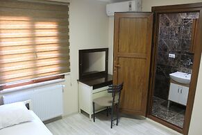 Beyoglu Huzur Hotel