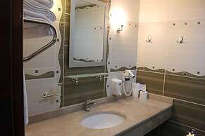 Nerissa Hotel - Special Class