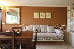 Versine Luxury Apartment