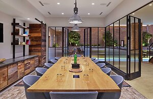 Canopy by Hilton Portland Pearl District