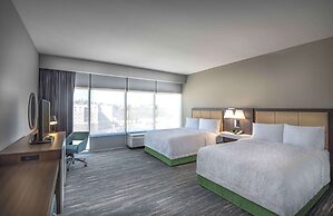 Hampton Inn & Suites Tallahassee Capitol - University