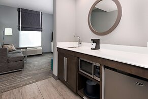 Hampton Inn & Suites Tallahassee Capitol - University