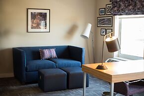 Hampton Inn & Suites by Hilton Warrington Horsham