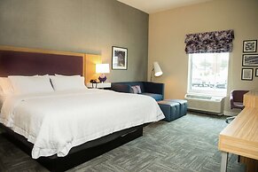 Hampton Inn & Suites by Hilton Warrington Horsham