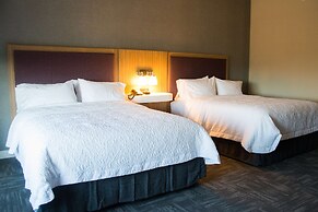 Hampton Inn & Suites by Hilton Warrington Horsham