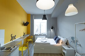Stories Hub