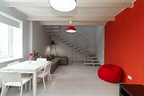 Stories Hub