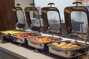 Hilton Garden Inn Dallas at Hurst Conference Center